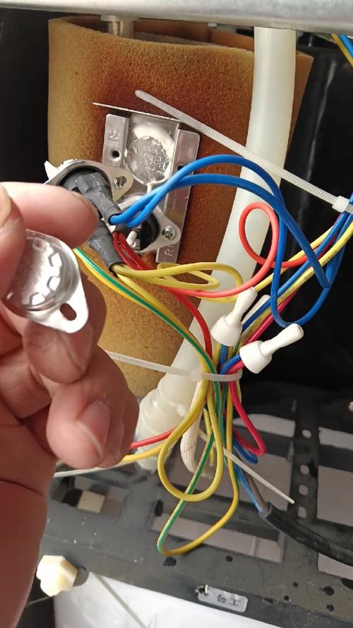 饮水机灯亮不加热怎么修-第3张图片-索能光电网