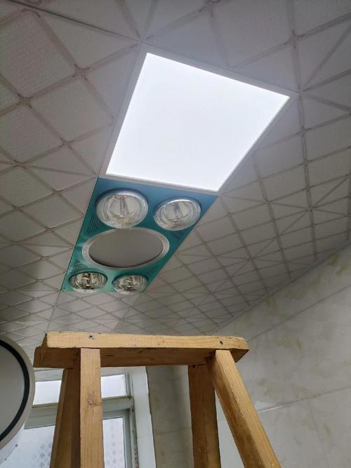 浴霸好的为什么不亮光-第1张图片-索能光电网 浴霸好的为什么不亮光-第1张图片-索能光电网