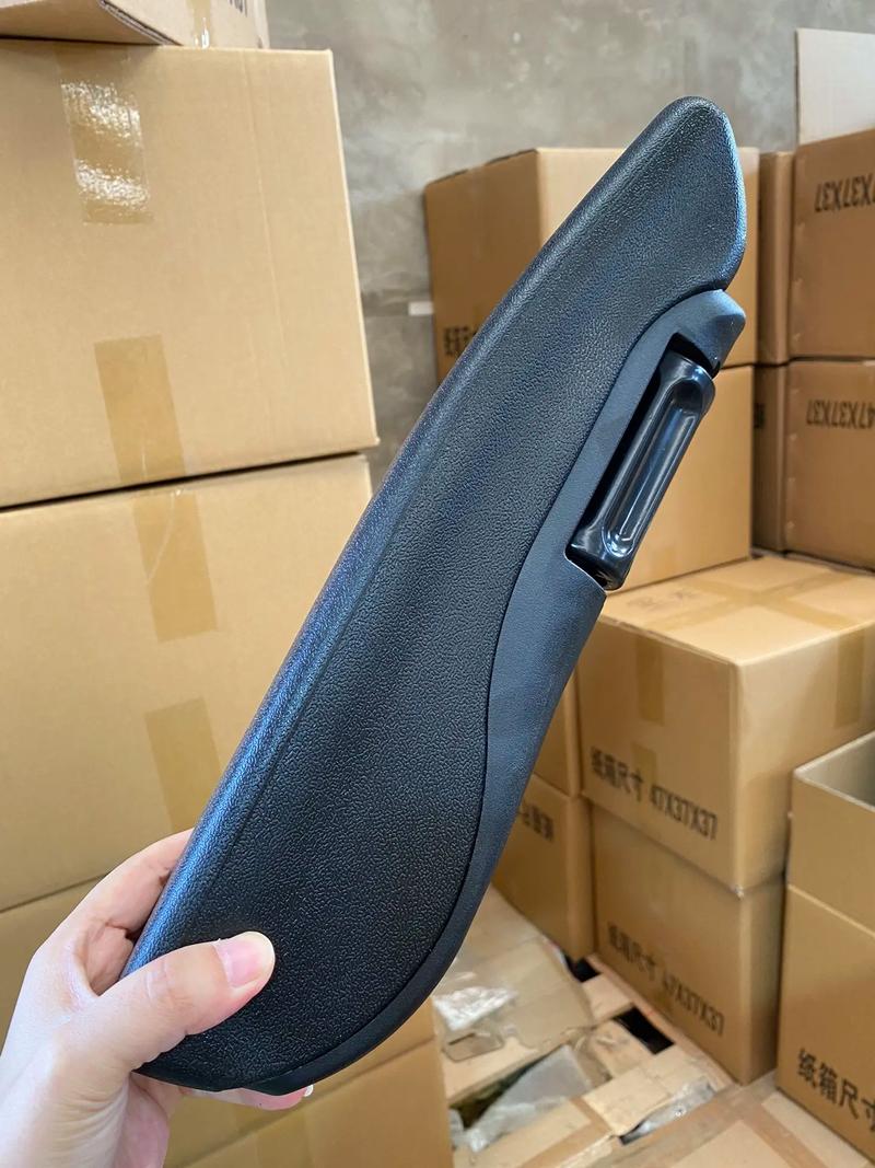 办公椅扶手爆皮了怎么修？-第3张图片-索能光电网