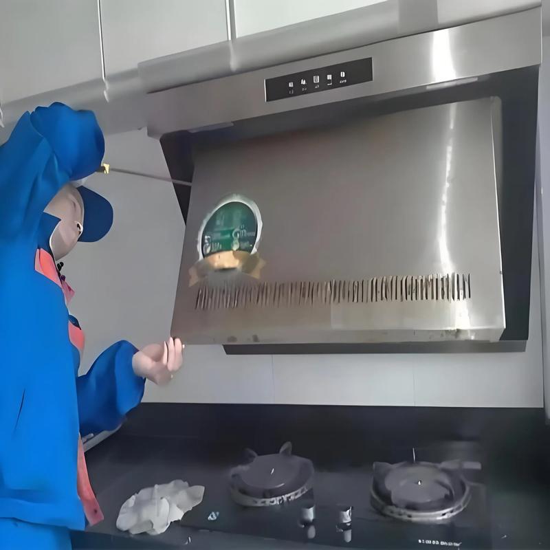 油烟机安装工作累不累？前景如何？-第1张图片-索能光电网