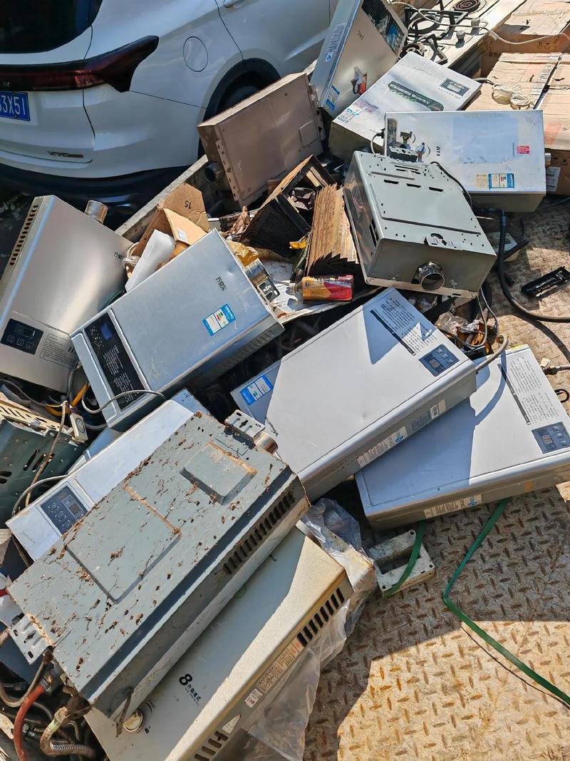 煤气热水器该送到哪里回收？-第1张图片-索能光电网