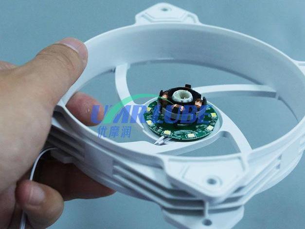 电风扇为何要定期涂抹润滑油？-第2张图片-索能光电网