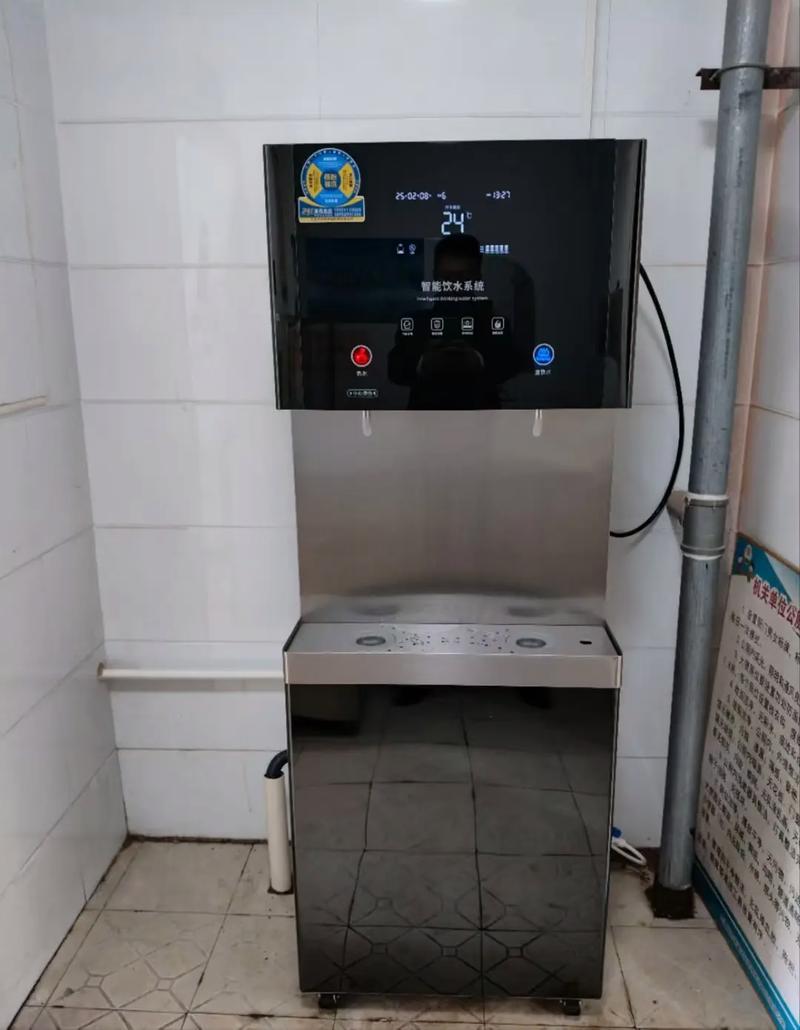 维修饮水机费用一般是多少？-第1张图片-索能光电网