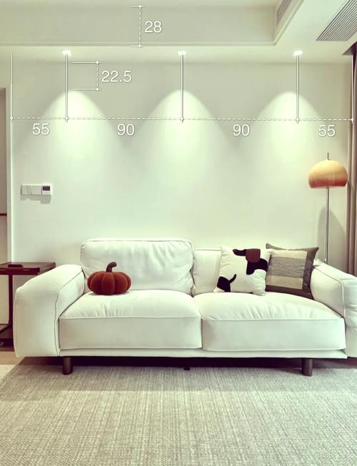 筒灯开孔距离多少合适？-第1张图片-索能光电网