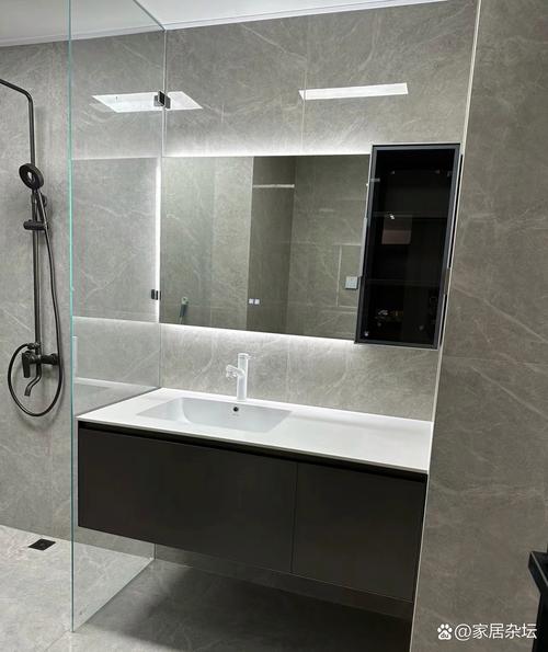 小卫生间如何巧妙安装洗面盆？-第2张图片-索能光电网