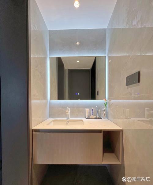 小卫生间如何巧妙安装洗面盆？-第3张图片-索能光电网