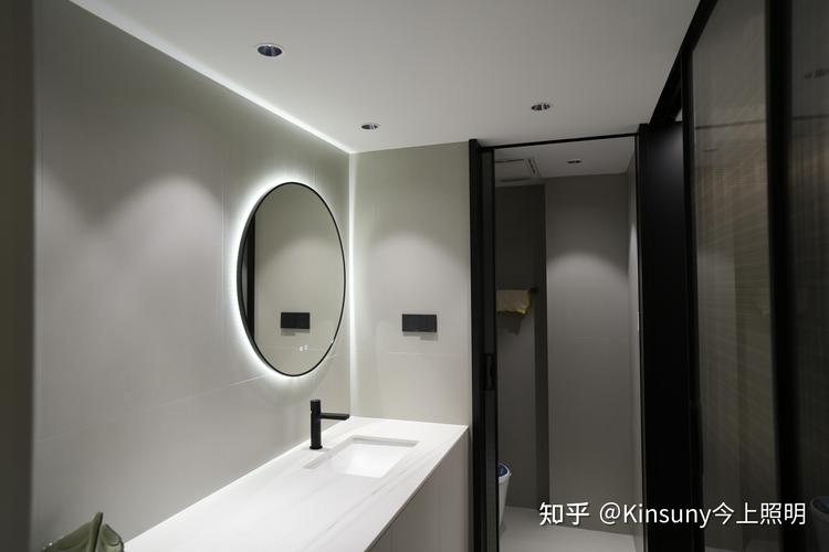 卧室卫生间选什么灯最合适？-第3张图片-索能光电网