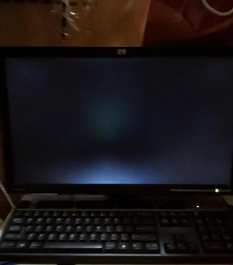 电脑为何突然黑屏?-第3张图片-索能光电网 电脑为何突然黑屏?-第3张图片-索能光电网