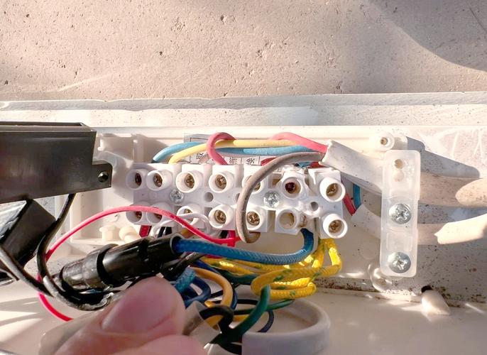 一体式浴霸怎么拆？-第2张图片-索能光电网