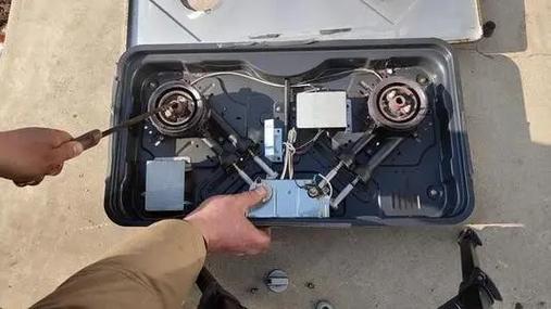 广州上门修燃气灶电话是多少?-第2张图片-索能光电网 广州上门修燃气灶电话是多少?-第2张图片-索能光电网