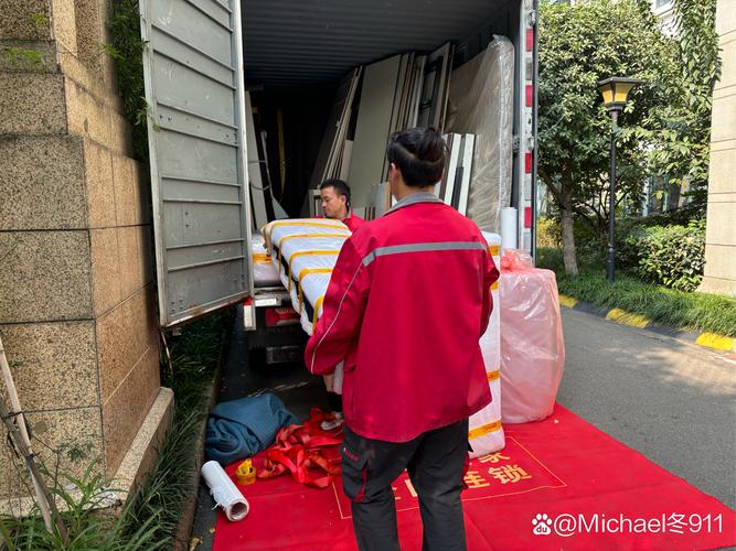 搬家师傅能搬多重？极限是多少斤？-第1张图片-索能光电网