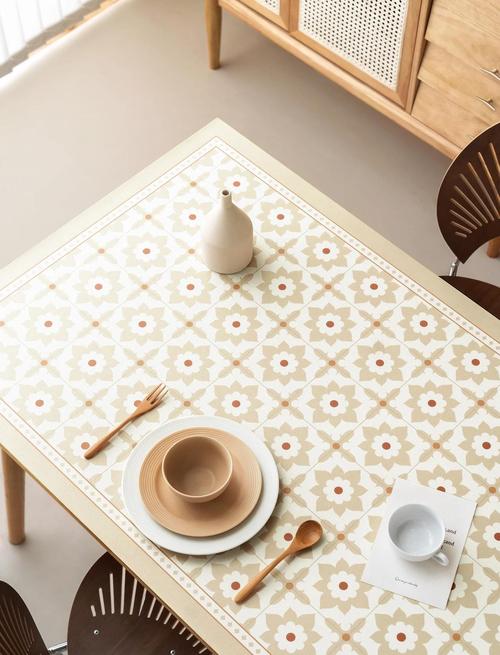 餐桌防脏铺什么材料好?-第3张图片-索能光电网 餐桌防脏铺什么材料好?-第3张图片-索能光电网