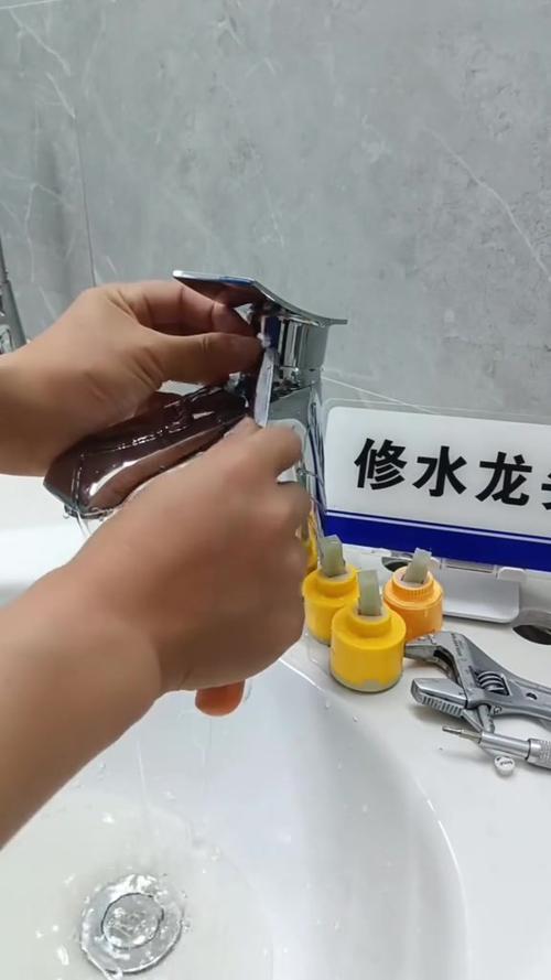 小水龙头滴水，自己能修吗？-第1张图片-索能光电网