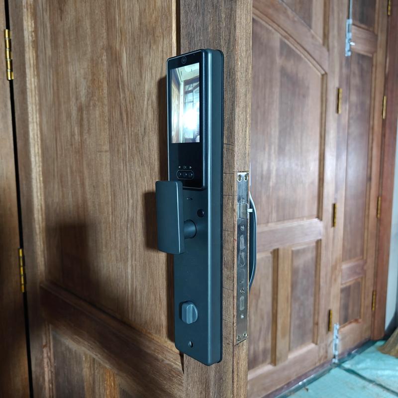 开锁师傅上门收费多少？-第2张图片-索能光电网