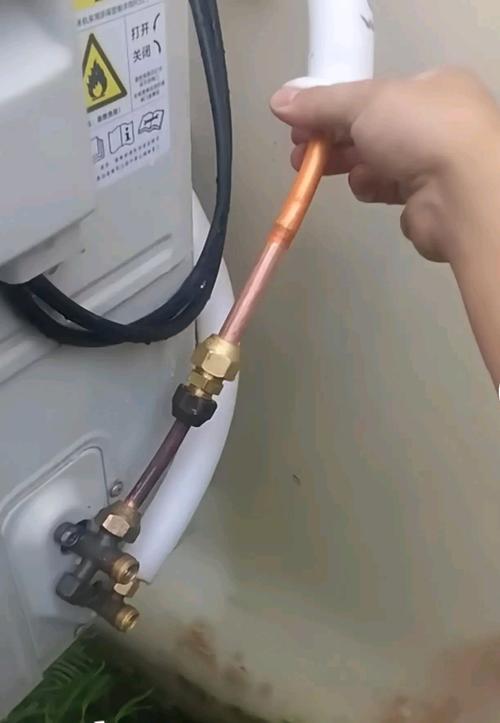 空调哪些部件是铜制的？-第2张图片-索能光电网