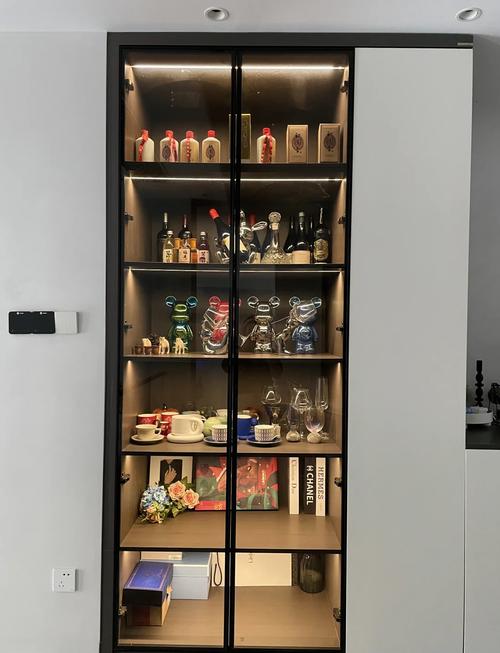 柜内灯带电压多少伏？安全选型需注意？-第2张图片-索能光电网