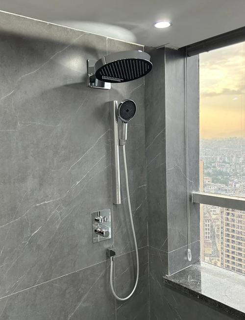 暗装花洒怎么改明装？拆墙重装还是另有妙招？-第3张图片-索能光电网