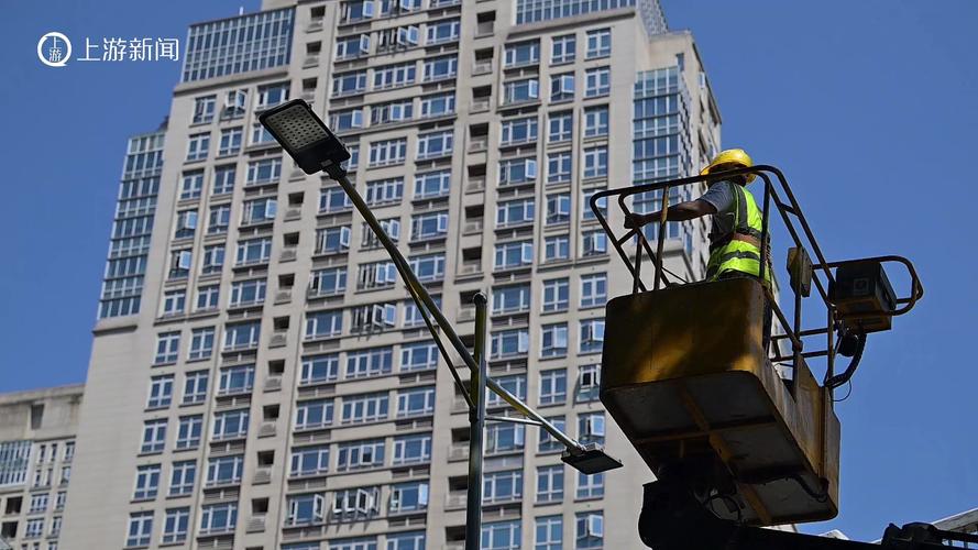 路灯灯杆该喷什么漆？-第2张图片-索能光电网