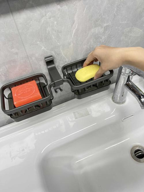 水槽皂液盒放什么最实用?-第2张图片-索能光电网 水槽皂液盒放什么最实用?-第2张图片-索能光电网