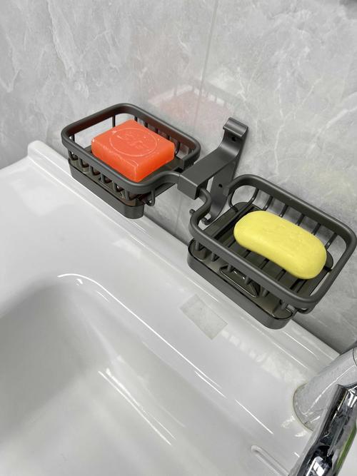 水槽皂液盒放什么最实用?-第1张图片-索能光电网 水槽皂液盒放什么最实用?-第1张图片-索能光电网