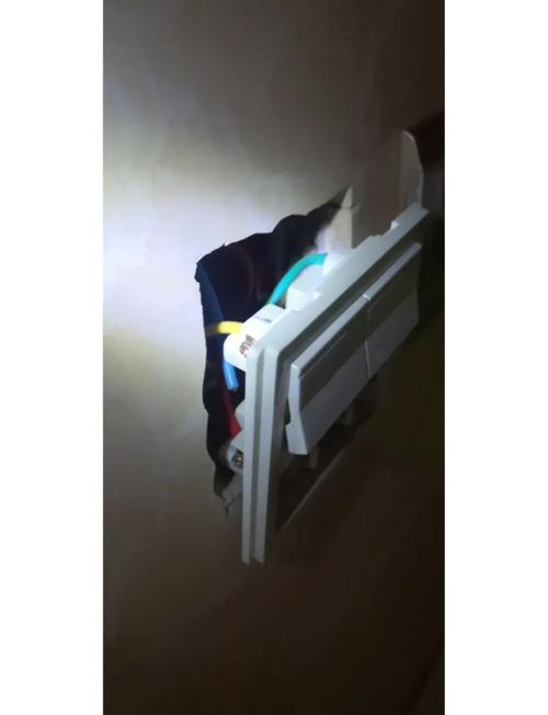 风暖手触开关失灵如何快速修复?-第3张图片-索能光电网 风暖手触开关失灵如何快速修复?-第3张图片-索能光电网