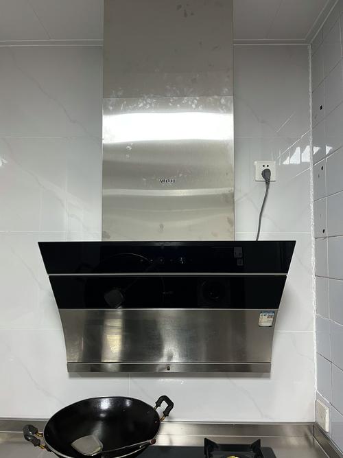 油烟机风管罩怎么固定?-第2张图片-索能光电网 油烟机风管罩怎么固定?-第2张图片-索能光电网