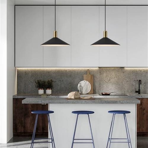 餐厅三头灯怎么拆卸？-第1张图片-索能光电网