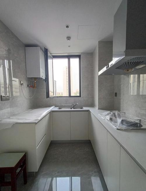 厨房吊柜装多高才好用？-第2张图片-索能光电网