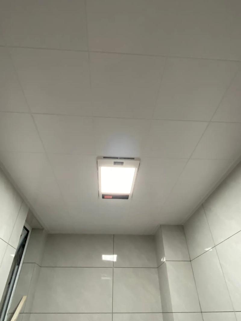 扣板浴霸价格是多少？-第3张图片-索能光电网