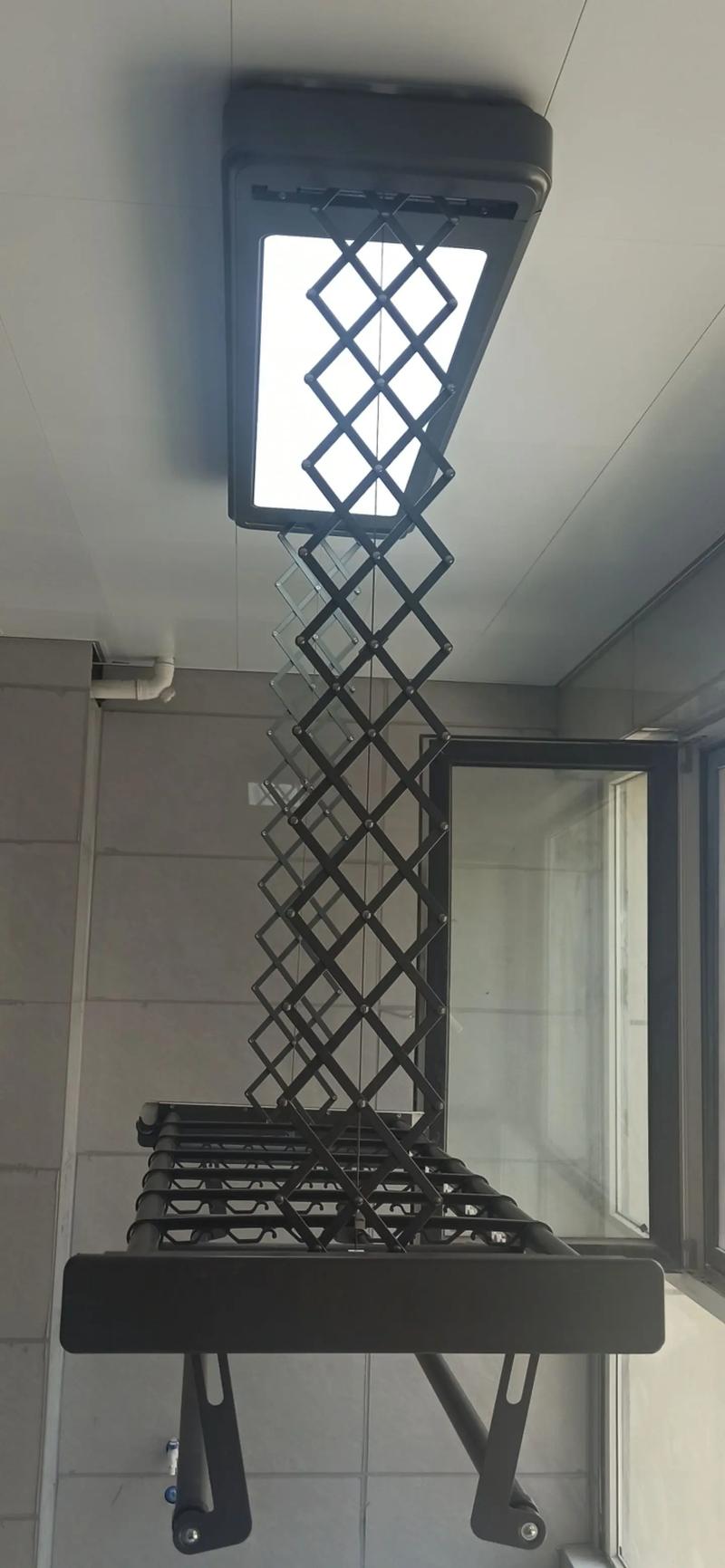 有吊顶怎么安电动晾衣架？-第3张图片-索能光电网