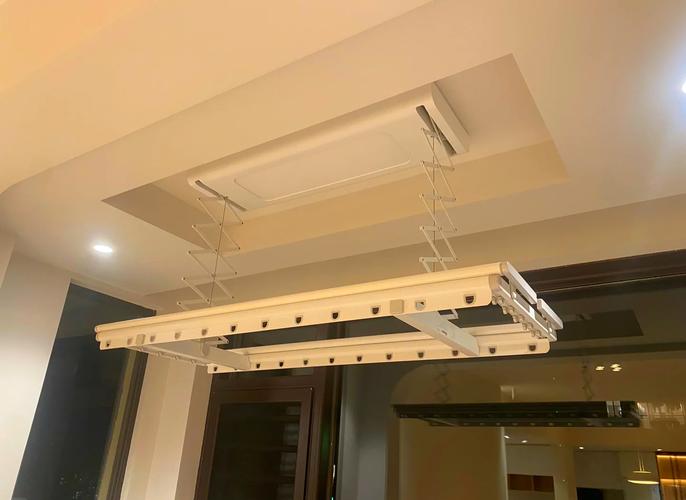 有吊顶怎么安电动晾衣架？-第1张图片-索能光电网