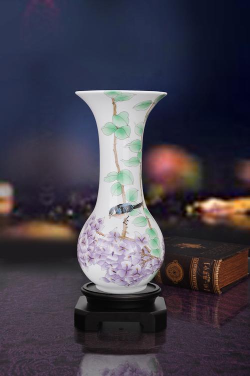 瓷花瓶适合养什么植物?-第1张图片-索能光电网 瓷花瓶适合养什么植物?-第1张图片-索能光电网