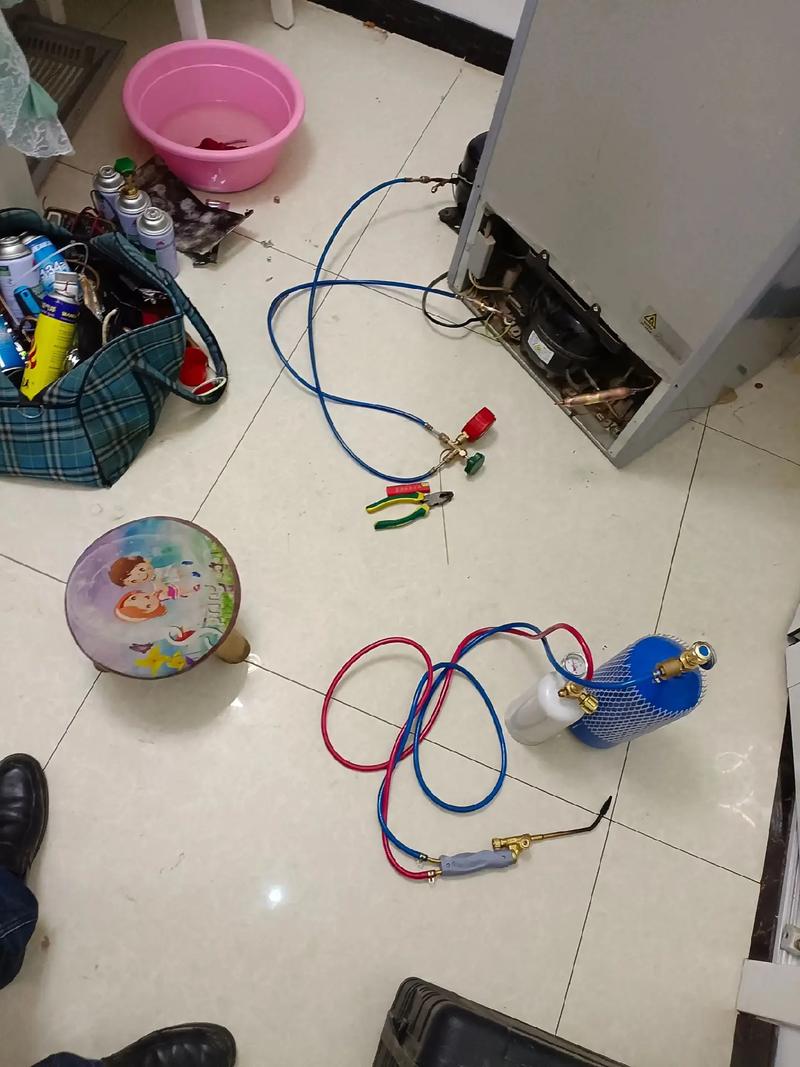 冰箱基础维修具体包含哪些项目？-第1张图片-索能光电网
