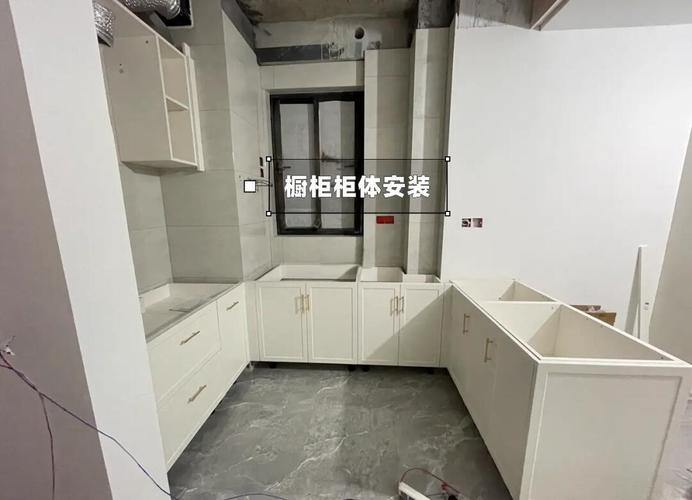 橱柜门安装师傅哪里找靠谱？-第3张图片-索能光电网