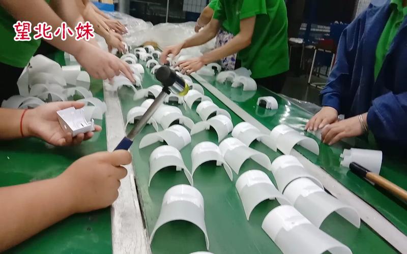 吴江灯具厂进厂工作体验如何？-第3张图片-索能光电网