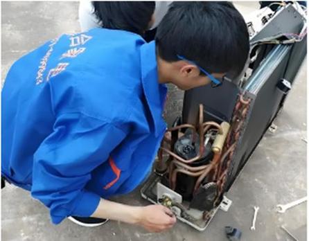 热水器维修电话是多少？-第3张图片-索能光电网