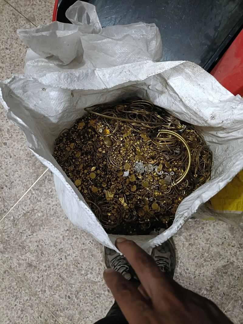 铜铁为何降价？市场供需有变？-第2张图片-索能光电网