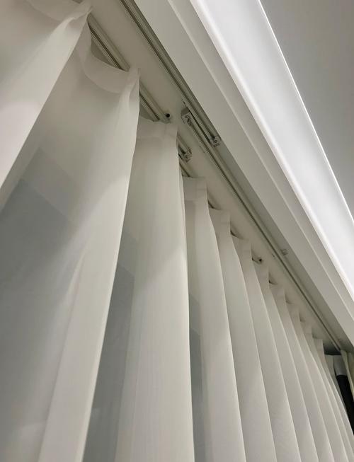 智能窗帘选什么轨道最合适?-第2张图片-索能光电网 智能窗帘选什么轨道最合适?-第2张图片-索能光电网