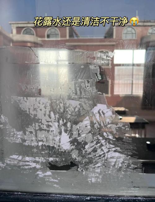 什么胶水能牢固粘贴玻璃不留痕？-第3张图片-索能光电网