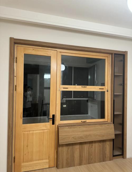 门窗连门套，门套与门扇如何精准衔接？-第1张图片-索能光电网