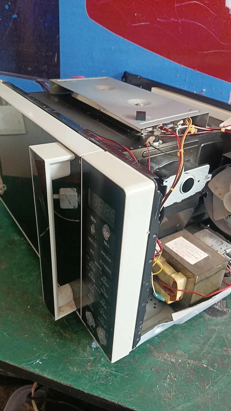 微波炉加热不转了?咋回事?-第3张图片-索能光电网 微波炉加热不转了?咋回事?-第3张图片-索能光电网