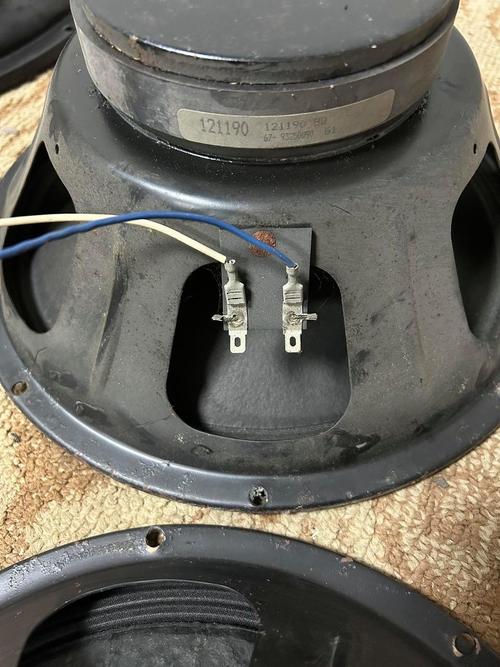 老皇冠音响喇叭音质与耐用性如何？-第2张图片-索能光电网