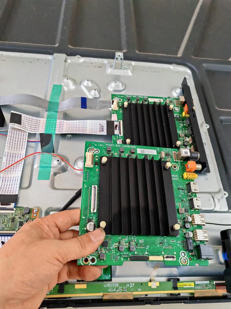 液晶电视维修上门电话是多少？-第2张图片-索能光电网