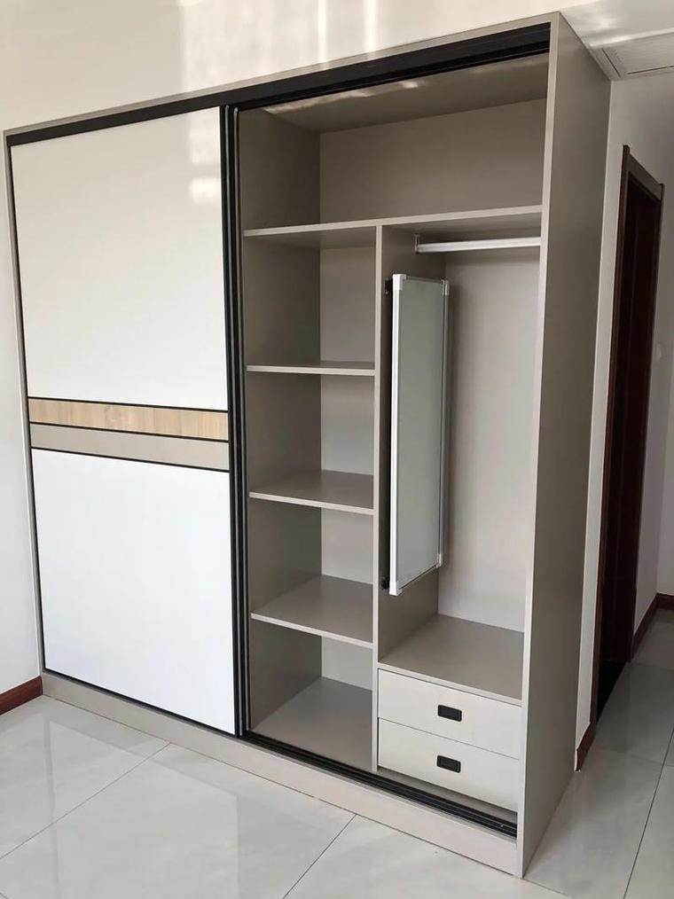 推拉门衣柜小了怎么办？空间不够怎么扩？-第1张图片-索能光电网