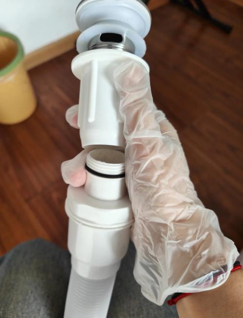 洗手盆下水管怎么拆？-第1张图片-索能光电网