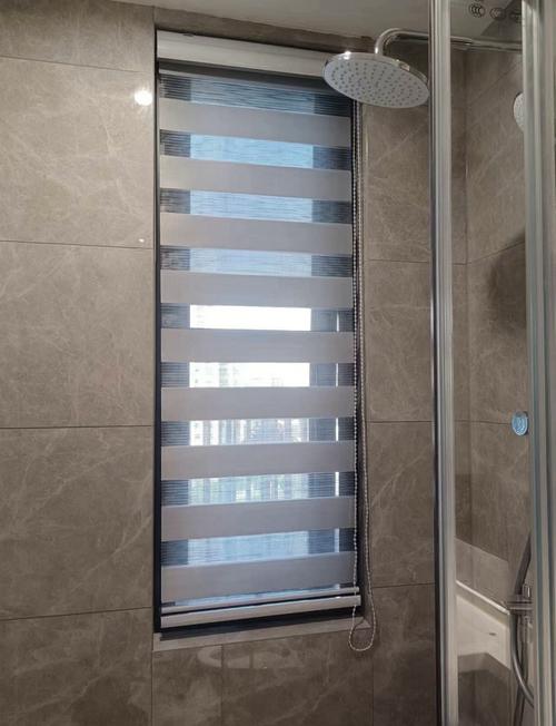 柔纱帘怎么拆装？步骤和技巧有哪些？-第1张图片-索能光电网