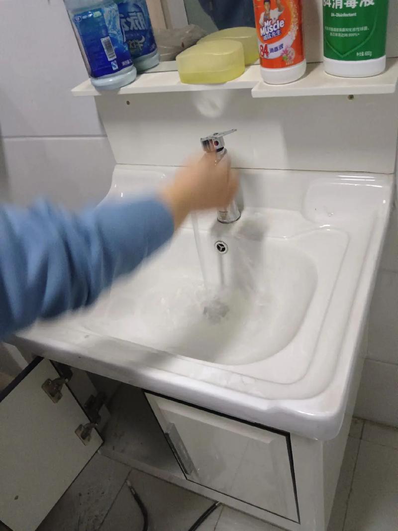 台上盆水龙头安装步骤有哪些？-第1张图片-索能光电网