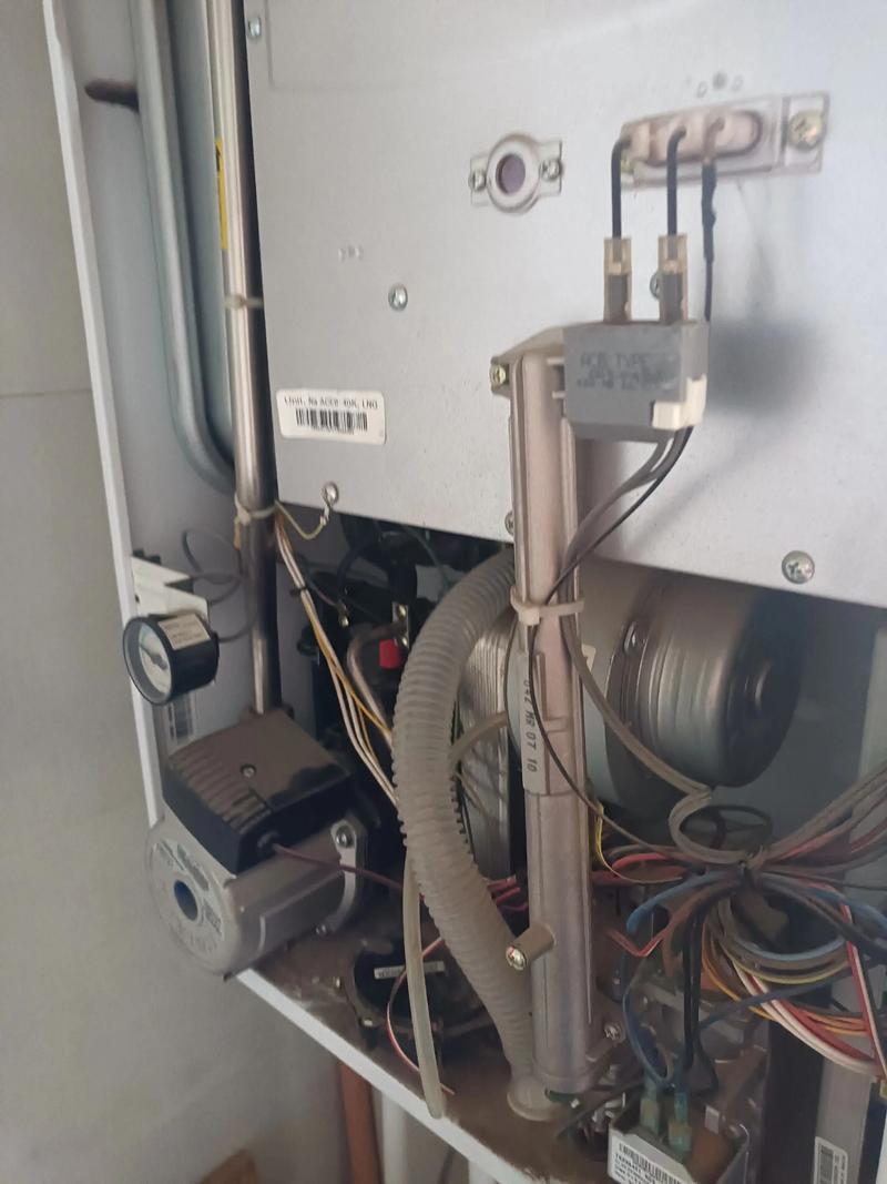 壁挂炉补水操作步骤是怎样的？-第2张图片-索能光电网