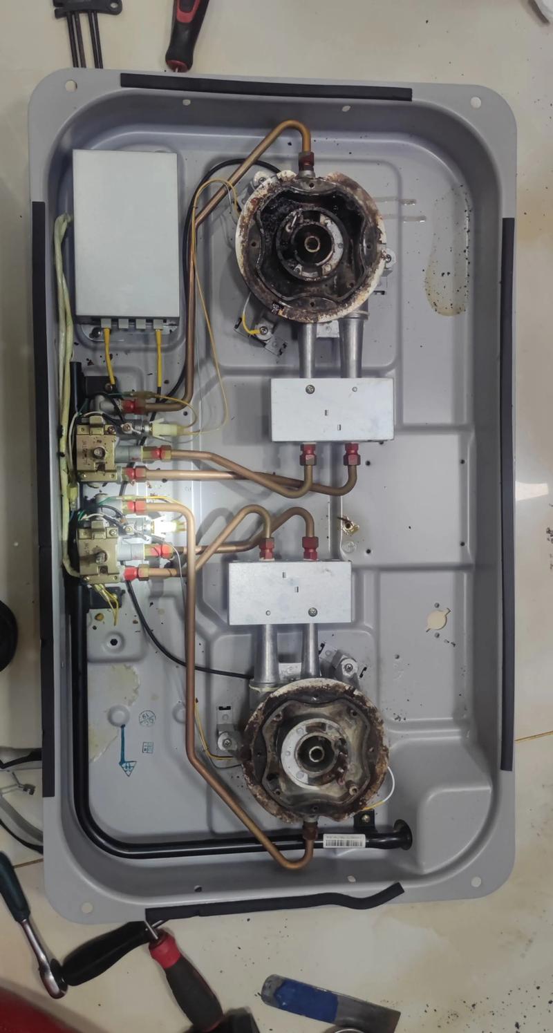 方太安装电话下班，用户联系不上怎么办？-第1张图片-索能光电网