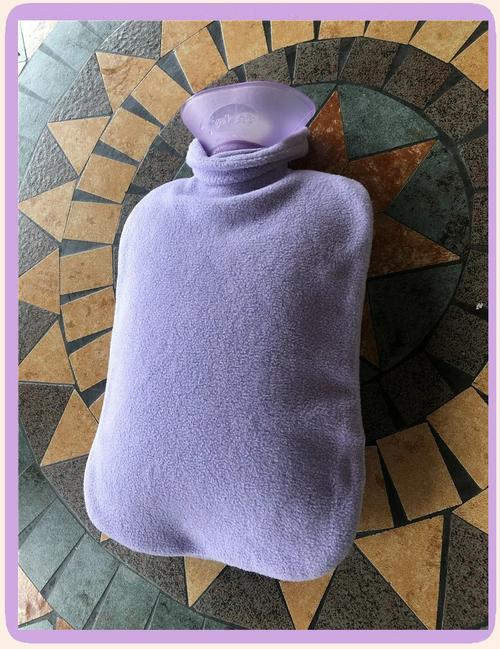 加水热水袋安全好用吗？-第3张图片-索能光电网